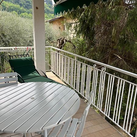 3 Rooms Apartment Whit Balcony And Lake Wiew Μαλτσεζίνε Εξωτερικό φωτογραφία