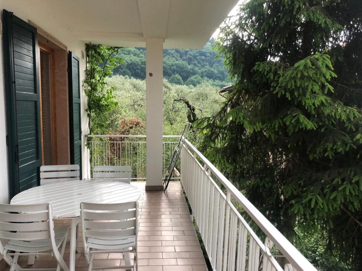 3 Rooms Apartment Whit Balcony And Lake Wiew Μαλτσεζίνε Εξωτερικό φωτογραφία