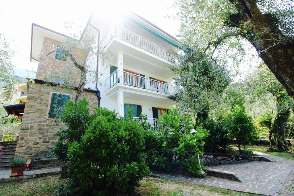 3 Rooms Apartment Whit Balcony And Lake Wiew Μαλτσεζίνε Εξωτερικό φωτογραφία